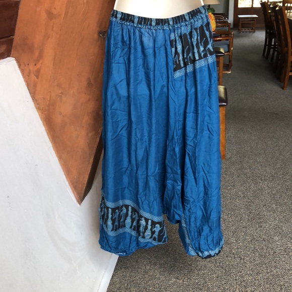 Harem Pants, Yoga Pants, Aladdin Pants,Thai Pants, Egyptian print, blue rayon - Picture 3 of 4